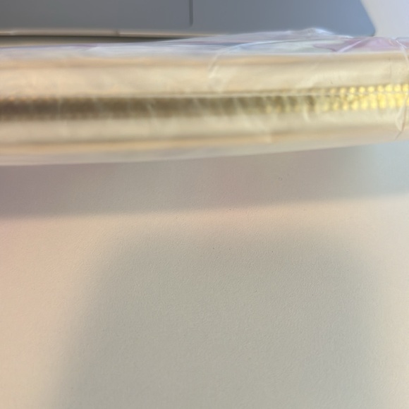 Sanrio Hello Kitty Characters Wallet NWT - Picture 4 of 6